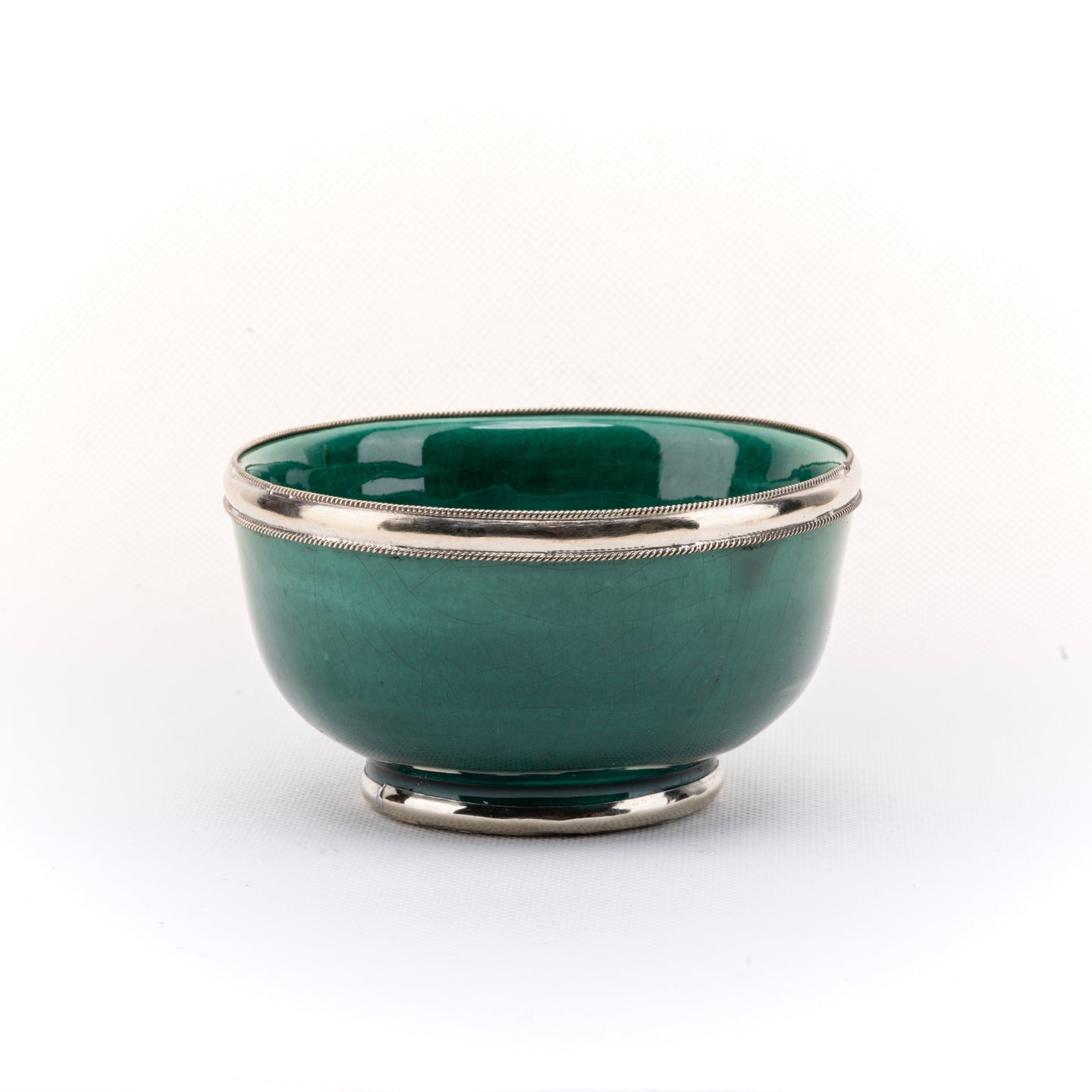 KLEINE KERAMIKSCHALE MIT SILBERRAND  /  Ø 10 cm